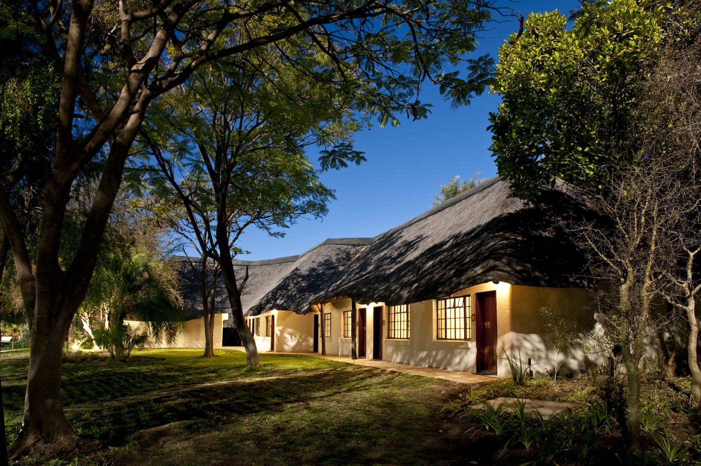 Mokuti Lodge