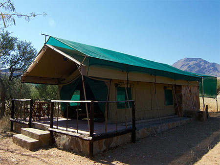 Corona Guest Farm