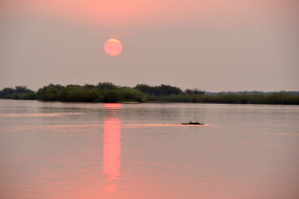 Hakusembe River Lodge